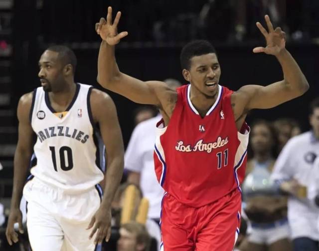 弱侧的无球 弱侧的无球