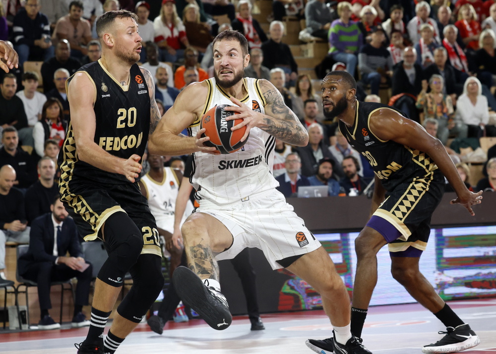 定位球上 定位球上